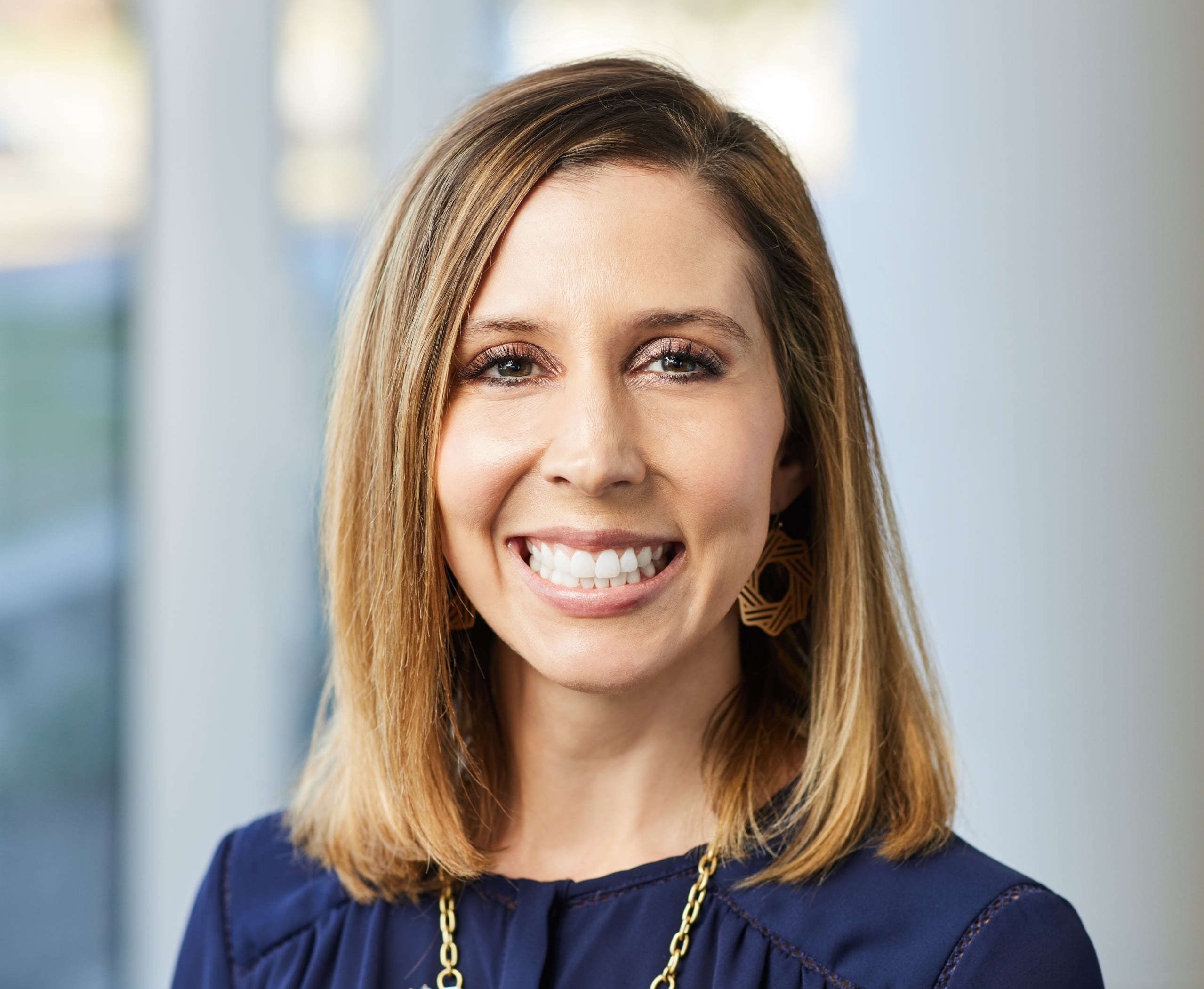 Rachel Russell, CXO